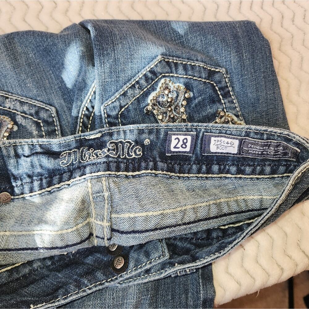 MISS ME EMBELLISHED JEANS SIZE 28 BOOT CUT - Picture 8 of 9